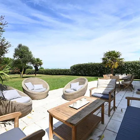 Maison La Couarde-sur-mer, 6 Pieces, 10 Personnes - Fr-1-258-135