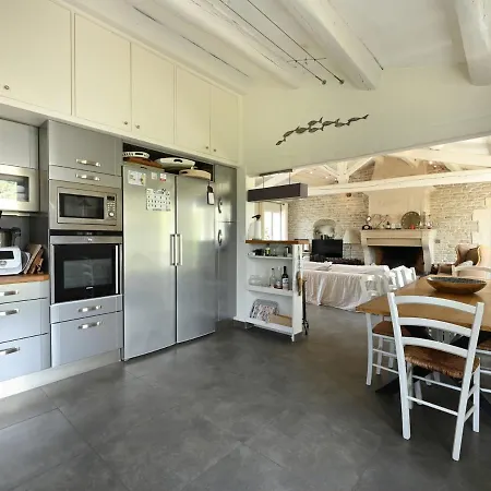 Maison La Couarde-sur-mer, 6 Pieces, 10 Personnes - Fr-1-258-135